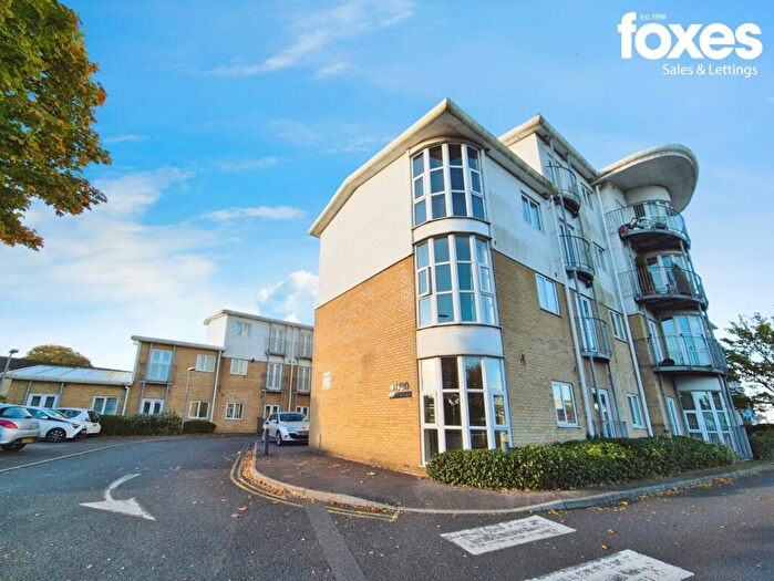 Studio To Rent In Point, Castle Lane West, Bournemouth, Dorset, BH8