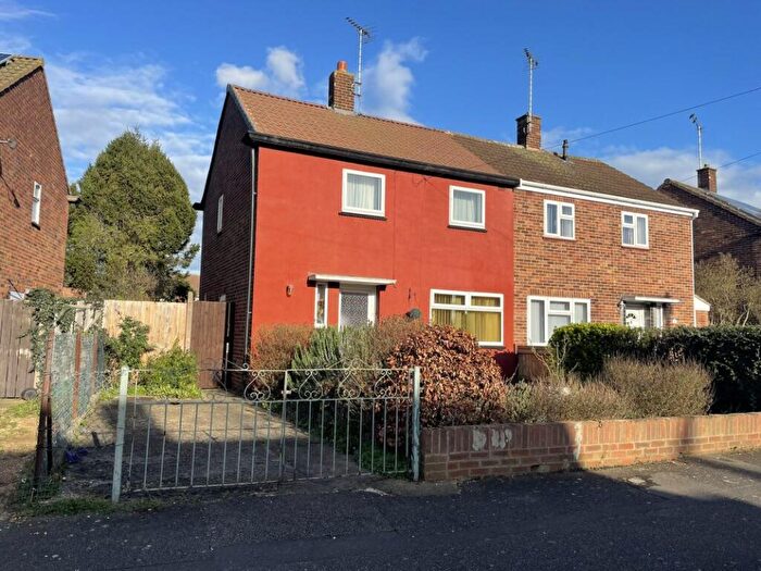 2 Bedroom Semi Detached House For Sale In Dover Road: Walton, PE4