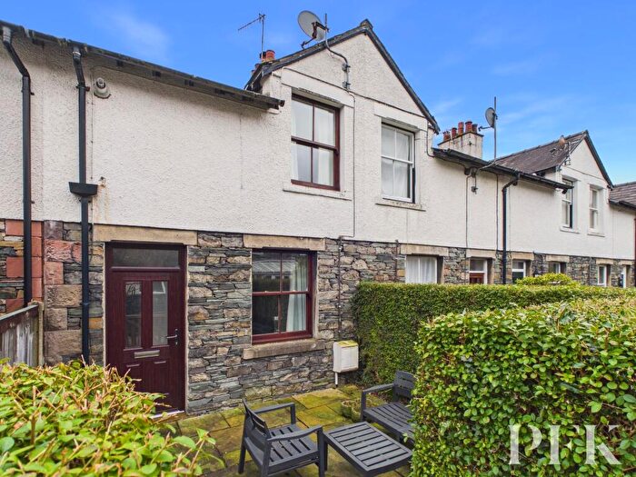 2 Bedroom Terraced House For Sale In Keswick, CA12
