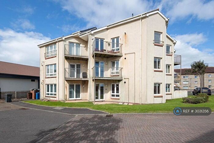 2 Bedroom Flat To Rent In Harbour Point, Saltcoats, KA21