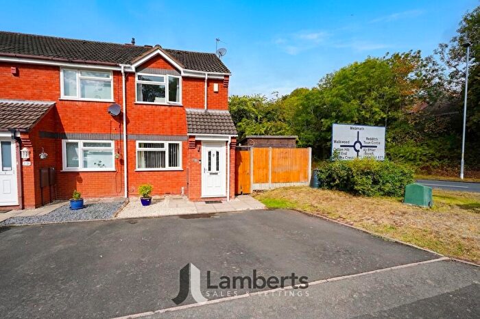 2 Bedroom End Of Terrace House For Sale In Goldthorne Close, Headless Cross, B97