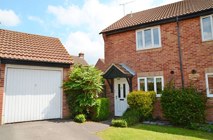 2 Bedroom Semi Detached House To Rent In Scrivens Mead, Thatcham, Reading, Berks, RG19
