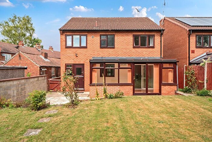 4 Bedroom Detached House For Sale In Main Street, Ulleskelf, LS24