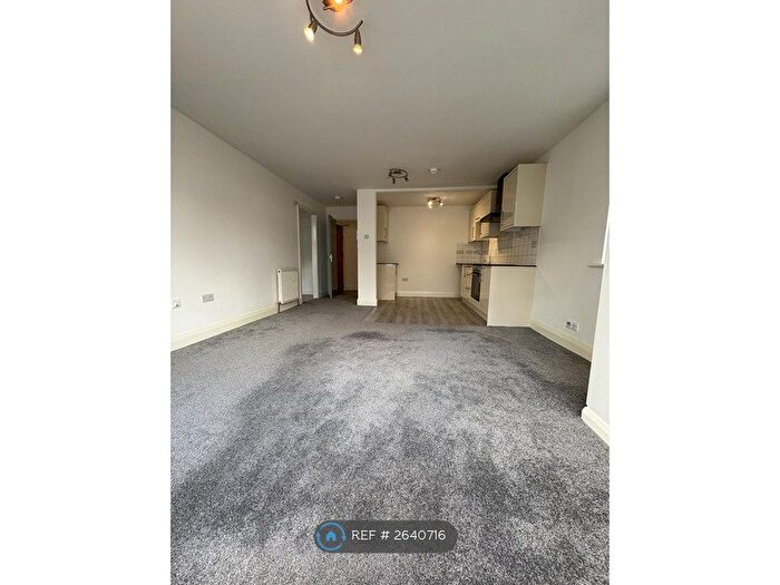 Studio To Rent In Park Lane, Wembley, HA9