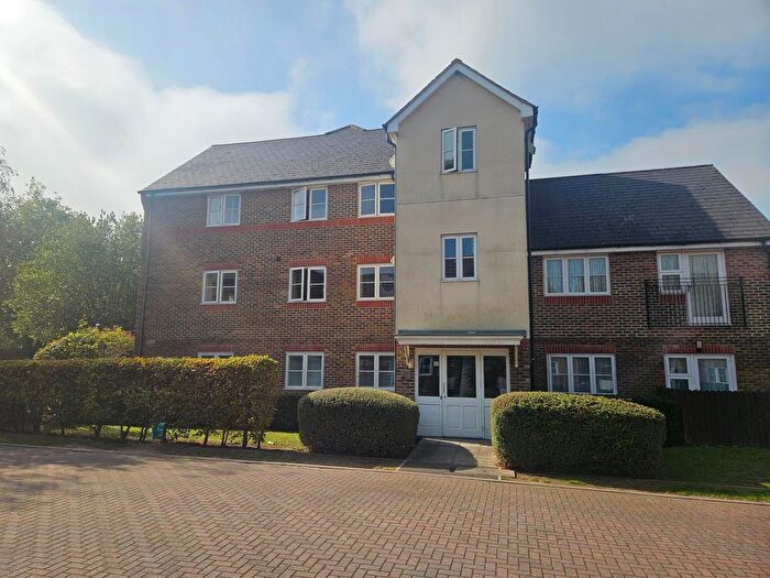 2 Bedroom Flat To Rent In Westcote Road, Victory House Westcote Road, KT19