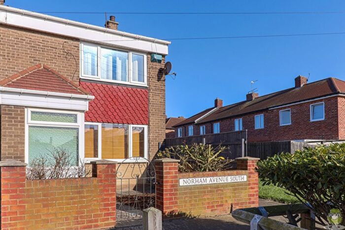 2 Bedroom End Terrace House For Sale In Norham Avenue South, South Shields, NE34