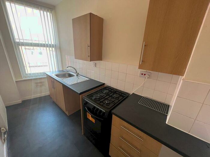 1 Bedroom Flat To Rent In Peel Road, Bootle, L20