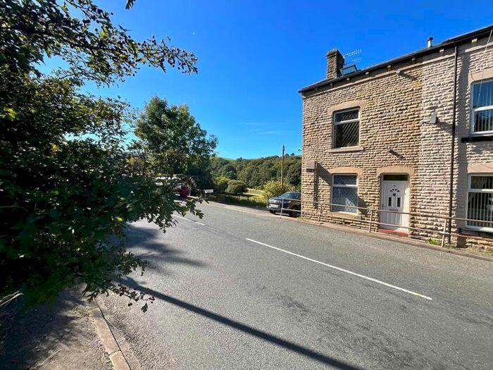 3 Bedroom Terraced House To Rent In Burnley Road, Cliviger, Burnley, BB10