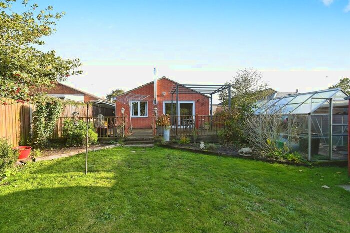 2 Bedroom Detached Bungalow For Sale In Karen Close, Scole, Diss, IP21