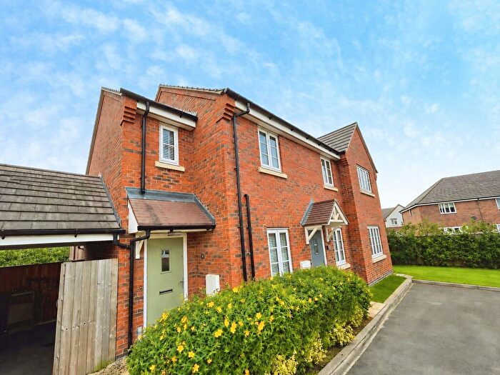2 Bedroom Apartment For Sale In Dove Place, Hatton, Derby, DE65