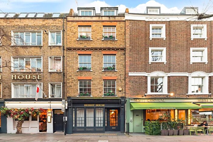 1 Bedroom Flat To Rent In Windmill Street, Fitzrovia, W1T