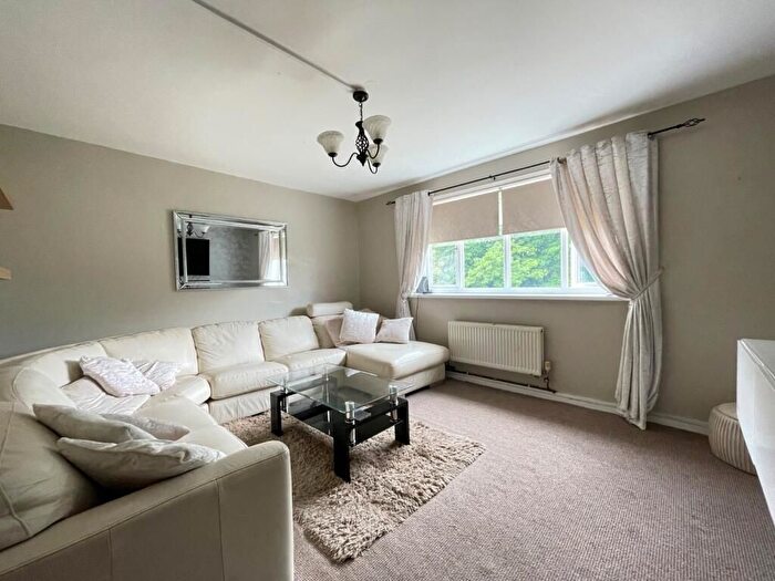 5 Bedroom Terraced House To Rent In London, CR0