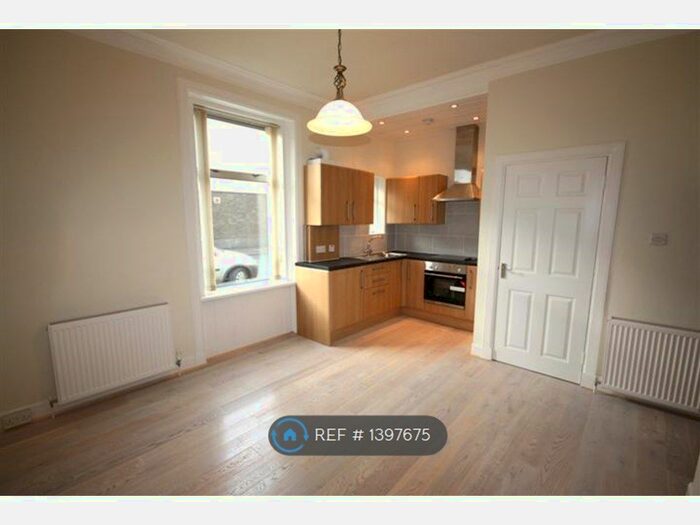 1 Bedroom Flat To Rent In Mccalls Avenue, Ayr, KA8
