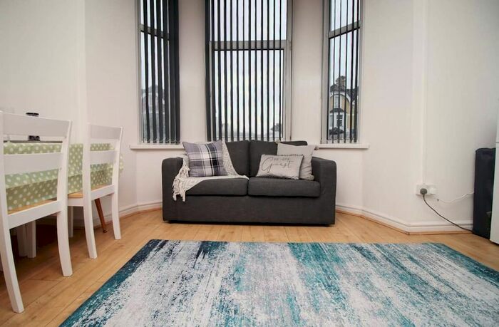 1 Bedroom Flat To Rent In Stow Hill, Chepstow, Newport, Newport, NP20