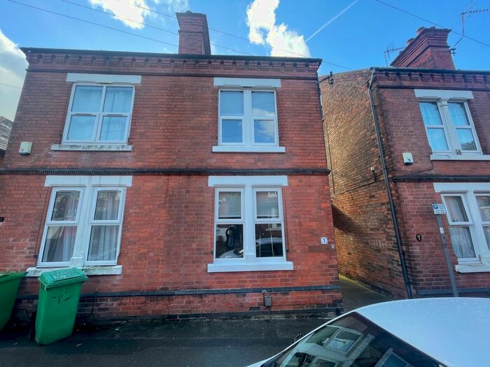 4 Bedroom End Of Terrace House To Rent In Daybrook Street, Sherwood, Nottingham, NG5