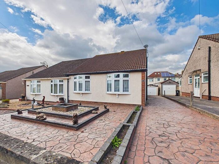 2 Bedroom Bungalow For Sale In Mount Gardens, Hanham, Bristol, BS15
