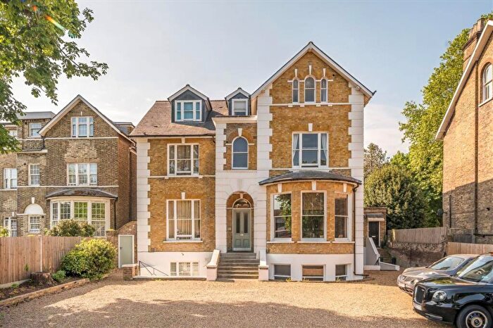 1 Bedroom Flat To Rent In Eltham Road, Lee, SE12