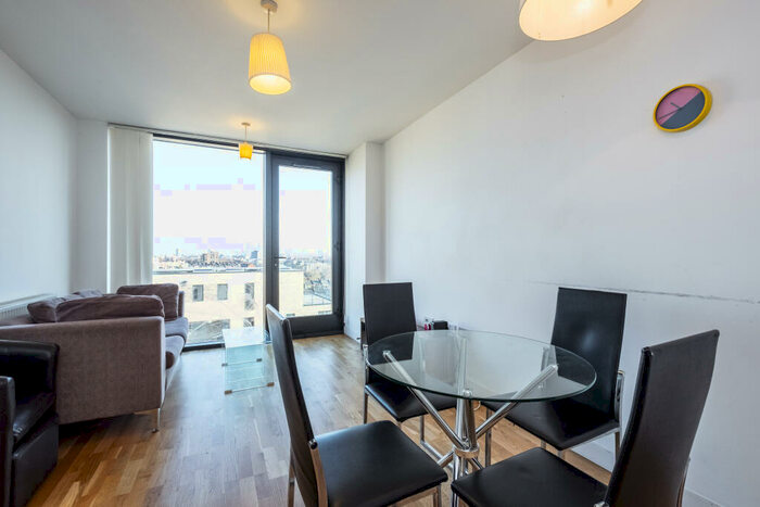 2 Bedroom Apartment To Rent In The Printworks, Elephant & Castle, SE17