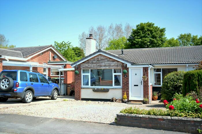 2 Bedroom Semi-Detached Bungalow To Rent In Alderside Crescent, Lanchester, DH7