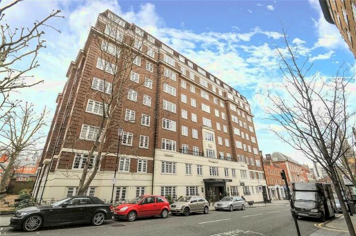 Studio To Rent In Vicarage Gate, London, W8