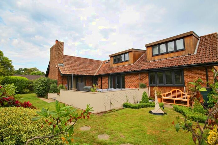 4 Bedroom Detached House To Rent In Oberfield Road, Brockenhurst, Hampshire, SO42