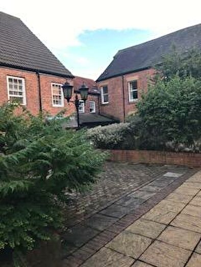 1 Bedroom Flat To Rent In Taylors Court, Newcastle Upon Tyne, NE1