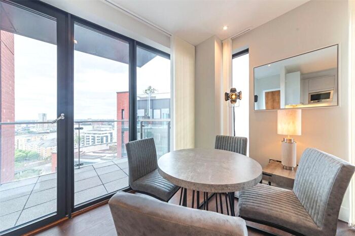 1 Bedroom Apartment To Rent In Avalon Point, Silvocea Way, London, E14