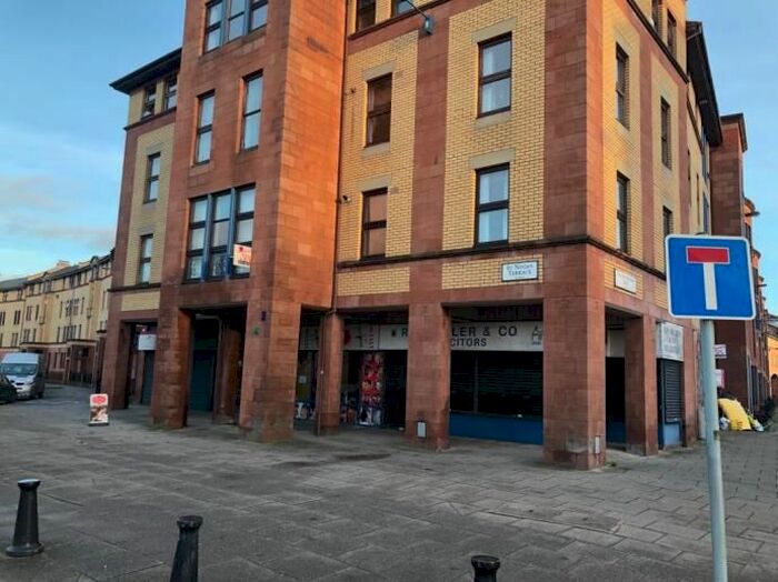 2 Bedroom Flat To Rent In Old Rutherglen Road, Oatlands, Glasgow, G5