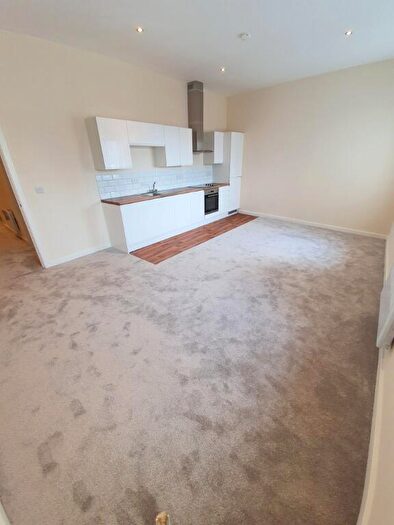 1 Bedroom Flat To Rent In Wharncliffe Road, Ilkeston, DE7