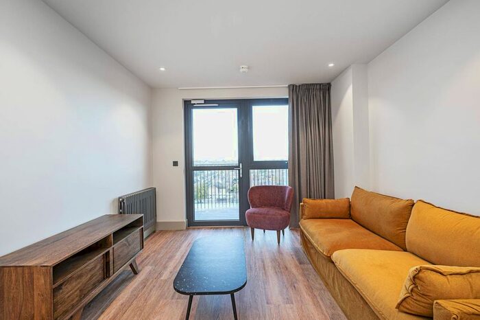 2 Bedroom Flat To Rent In Sessile Apartments, Tottenham, London, N17