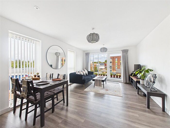 2 Bedroom Apartment For Sale In Flatts Close, Stoke Gifford, Bristol, South Gloucestershire, BS34