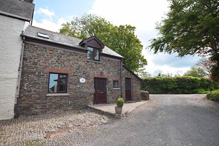 1 Bedroom Semi-Detached House To Rent In Watershute Farm, Horns Cross, EX39