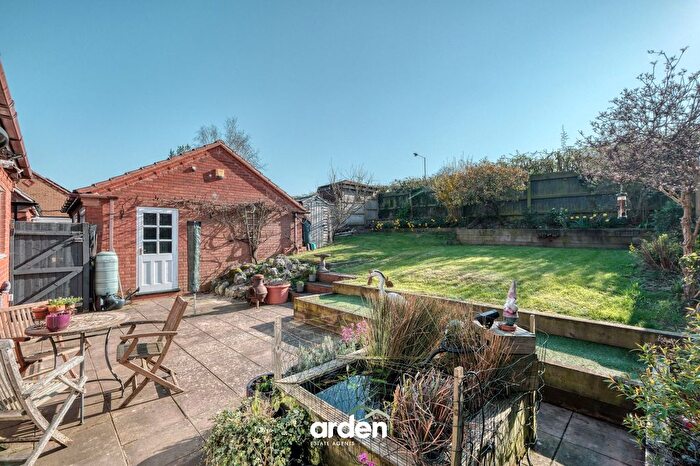 3 Bedroom Bungalow For Sale In Hingley Avenue, Worcester, WR4