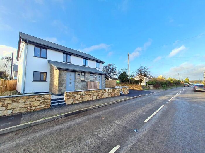 4 Bedroom Semi-Detached House For Sale In Crowntown, Helston, TR13