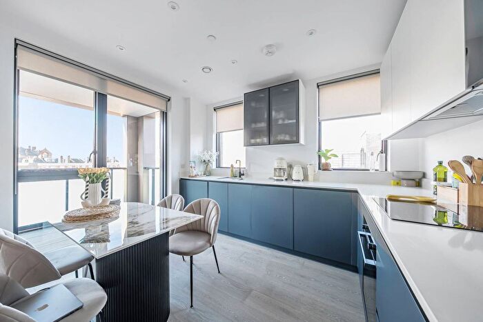 1 Bedroom Flat For Sale In Bannister House, Maida Vale, London, NW6