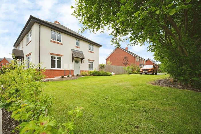 2 Bedroom Semi-Detached House For Sale In Plant Valley Glade, Cheslyn Hay, Walsall, WS6