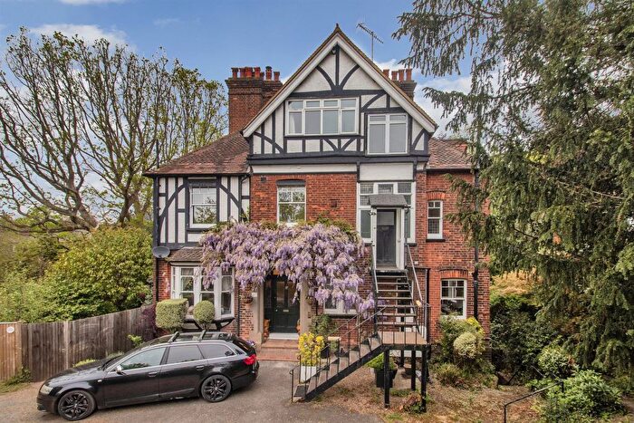 1 Bedroom Flat For Sale In Linden Park Road, Tunbridge Wells, TN2