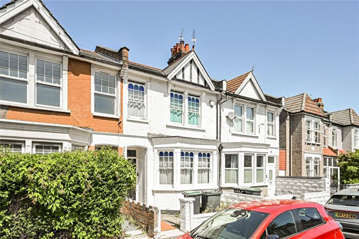 3 Bedroom Terraced House For Sale In Boundary Road, London, N22