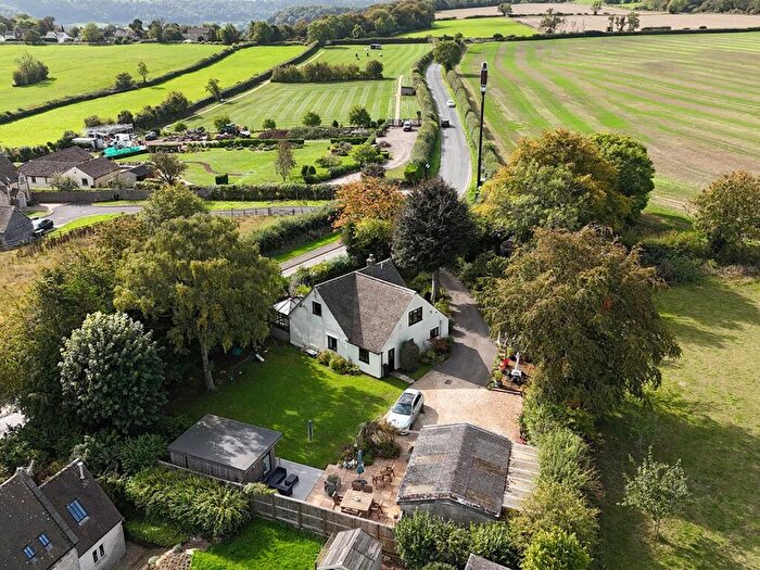4 Bedroom Detached House For Sale In The Cross, Nympsfield, Stonehouse, Gloucestershire, GL10