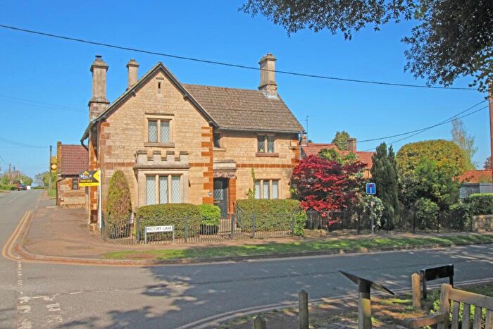 3 Bedroom Detached House For Sale In Rectory Lane Orlingbury, Orlingbury, Kettering, Northamptonshire, NN14