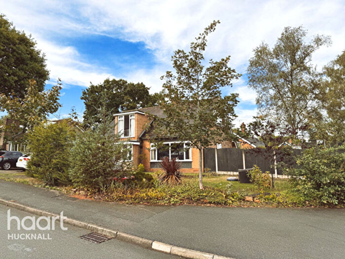 4 Bedroom Detached House For Sale In Birchwood Drive, Nottingham, NG15