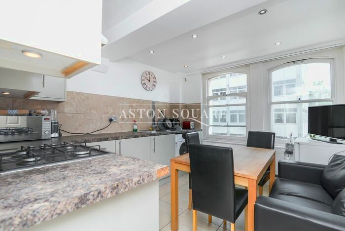 2 Bedroom Flat To Rent In Goswell Road, London, EC1M