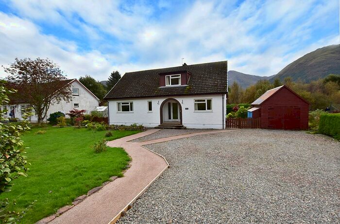 4 Bedroom Detached House For Sale In North Ballachullish, North Ballachullish PH33