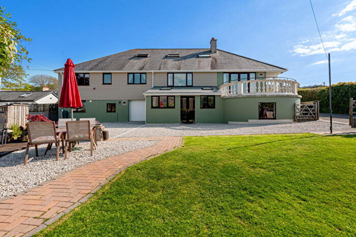 7 Bedroom Detached House For Sale In St Cleer, PL14