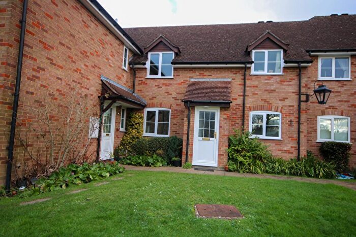 2 Bedroom Ground Maisonette To Rent In Church Road, Shaw, Newbury, RG14