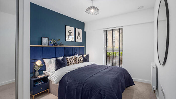 2 Bedroom Apartment For Sale In Flagstaff Road, Reading, RG2