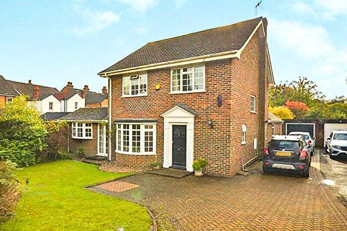 4 Bedroom Detached House For Sale In Canterbury Road, Folkestone, Kent, CT18