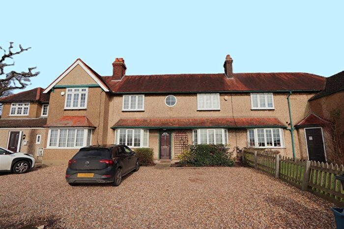 2 Bedroom Cottage To Rent In Mount Road, Theydon Garnon, CM16