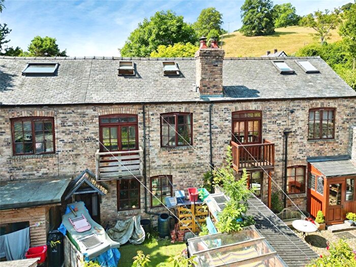 2 Bedroom Terraced House For Sale In High Street, High Street, Llanfyllin, Powys, SY22
