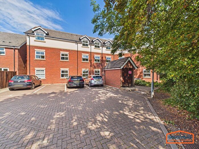 2 Bedroom Flat For Sale In Parkhouse Grove, Aldridge, WS9